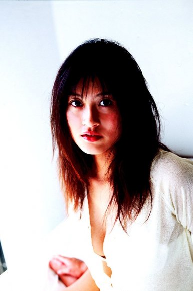 pg模拟器app|白安《让我逃离平庸的生活》唱出勇敢无畏 12/7 MV首播、数位同步上线(图1) pg模拟器