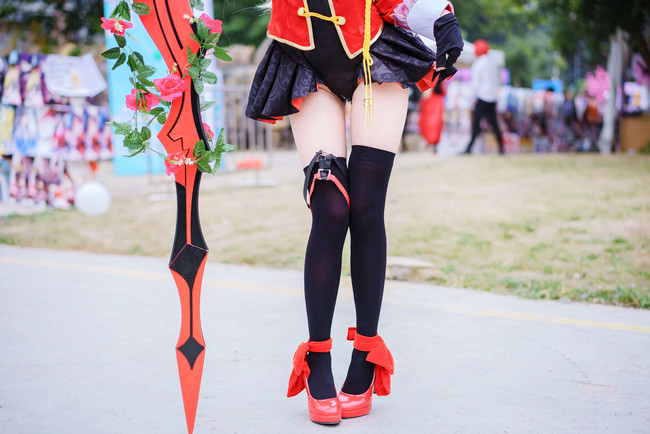 谢春花《污泥》MV颠覆上线 于反转世界中求解人生_pg模拟器在线登录(图1) pg模拟器在线登录